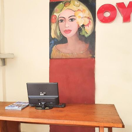 Oyo 1323 Murni Homestay Mangsit Eksteriør billede