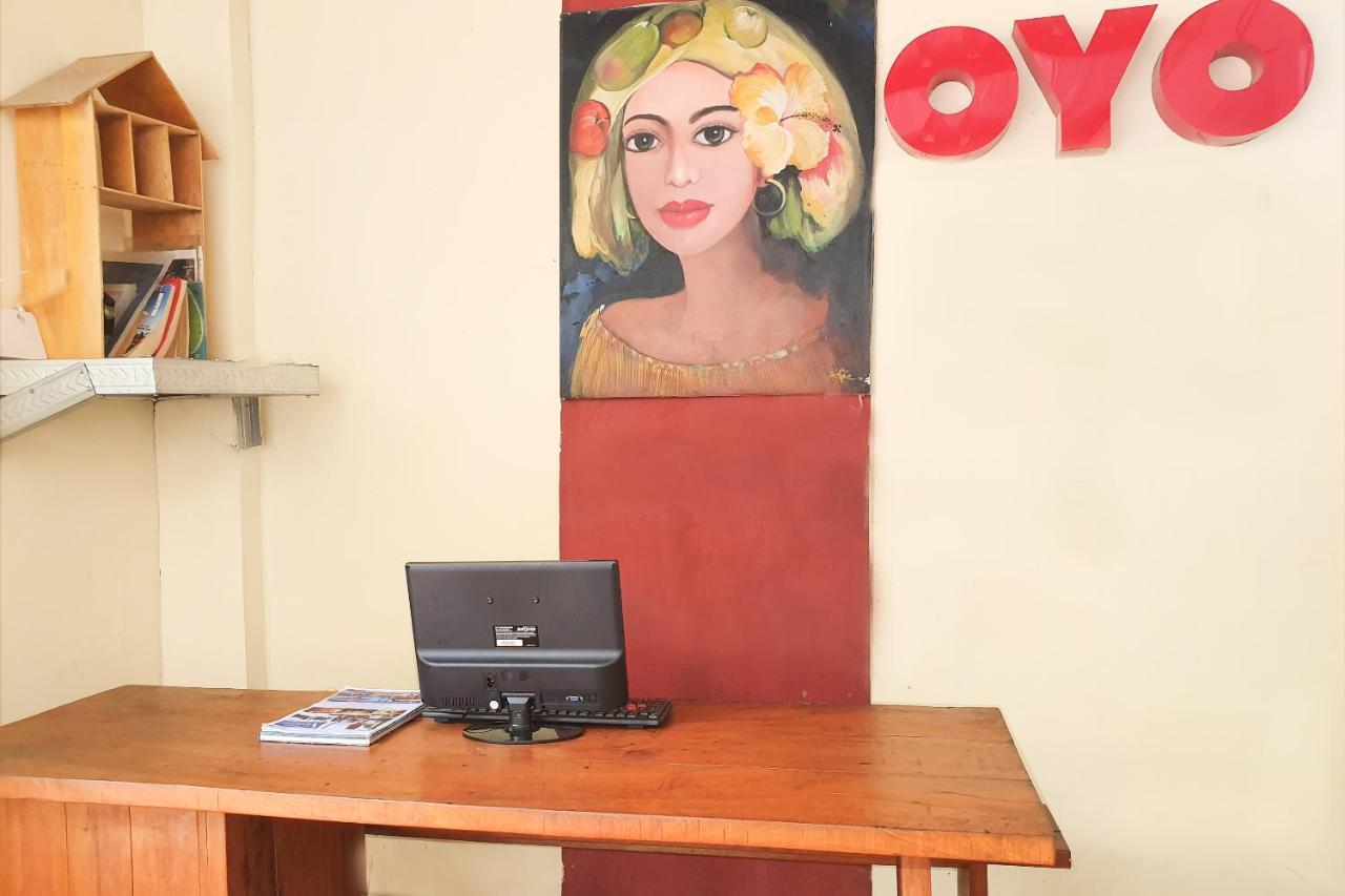 Oyo 1323 Murni Homestay Mangsit Eksteriør billede