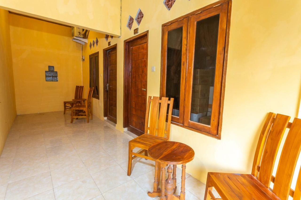 Oyo 1323 Murni Homestay Mangsit Eksteriør billede